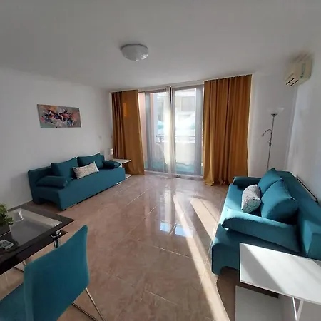Admiral Apartment